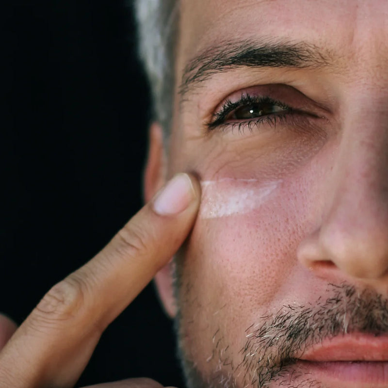 In the morning, apply 1 to 2 pumps of the Alpine Performance Face Fluid to face and neck.